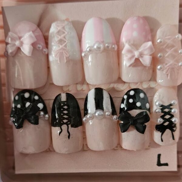Blush Noir Bows